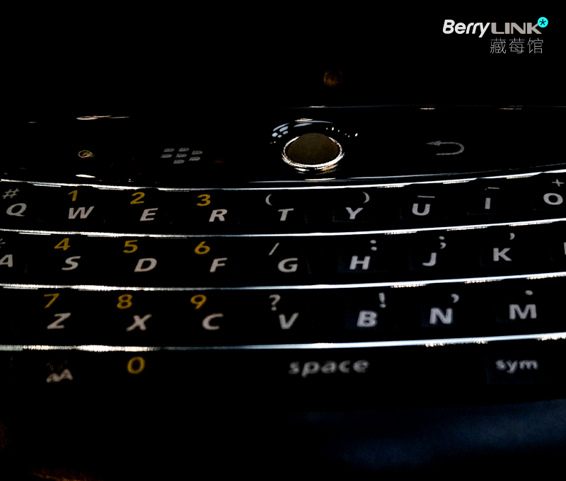 Blackberry Bold 9000 Selfridges